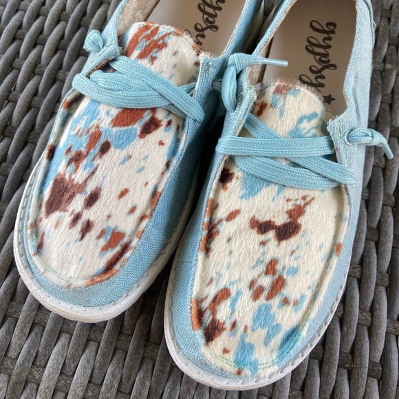 Gypsy Jazz “Mooma” Slip On Sneaker - Picture 2 of 4